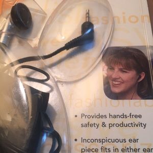 Headphones w Speaker